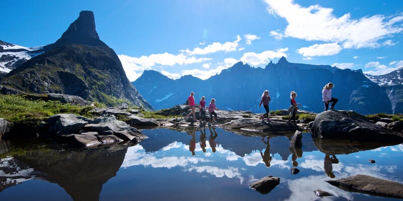 hiking_litlefjellet_andalsnes_norway_2_1_9133c8d8-8524-4326-9c33-de8358fa370a.jpg?w=800&h=400&scale hiking_litlefjellet_andalsnes_norway_2_1_9133c8d8-8524-4326-9c33-de8358fa370a.jpg?w=800&h=400&scale